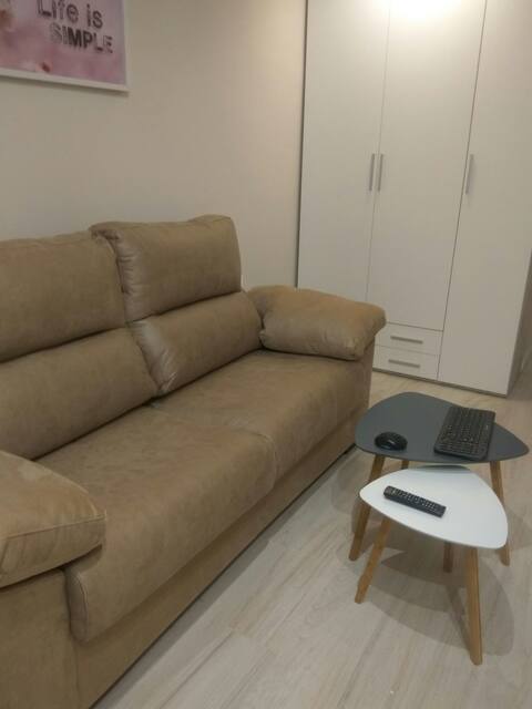 Large room in the center for families.