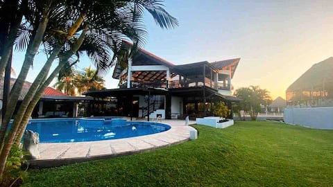 Beautiful beach house ideal for family rest!