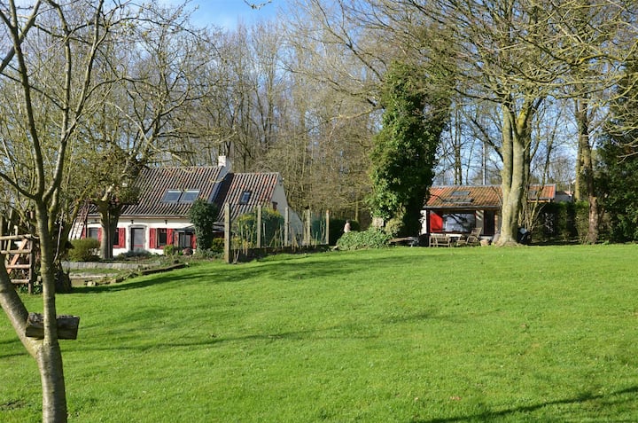 Tiny-house on a hill-top in the Flemish Ardennes