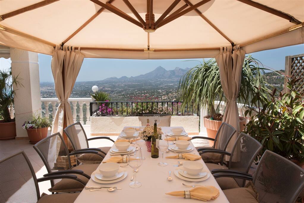 Dining Terrace