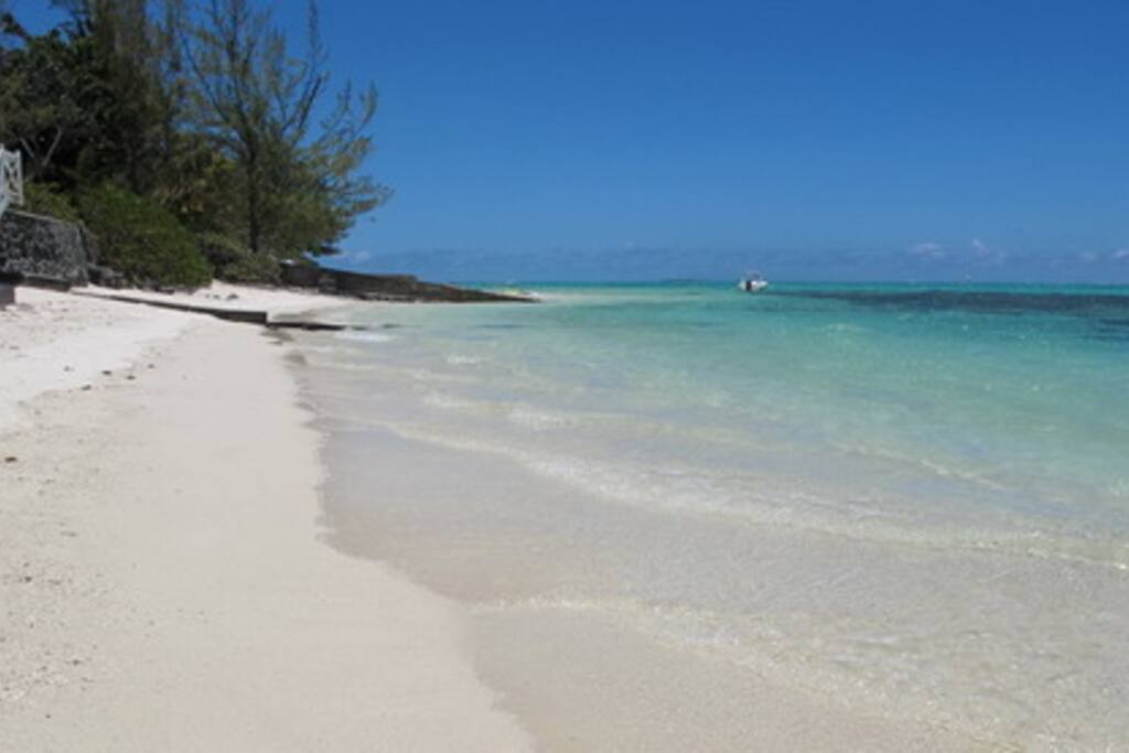 Clear, clean and transparent lagoon in front