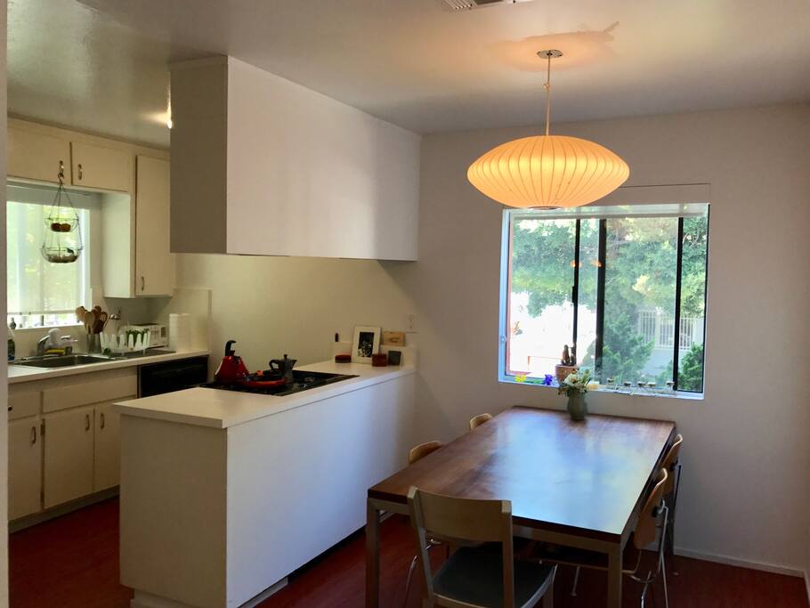 kitchen / dining room
