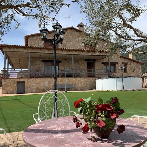 Casa Los Olivos de José (House of José Olives)