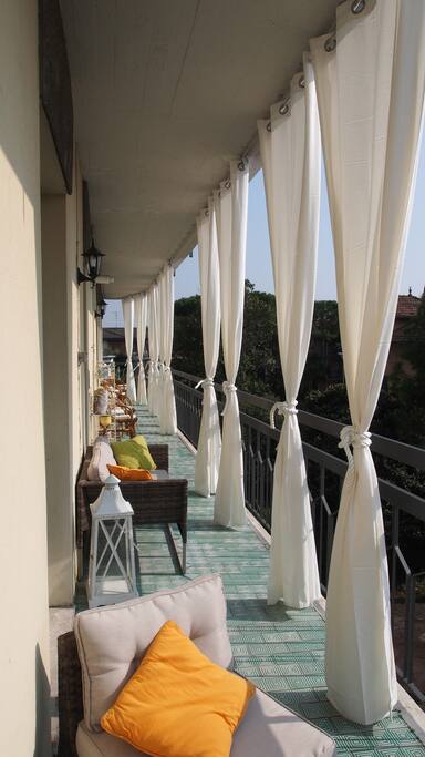 balcone attrezzato