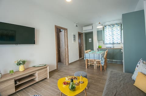Popular Airbnb listing: Thèros apartment in Δήμος Αγίου Νικολάου