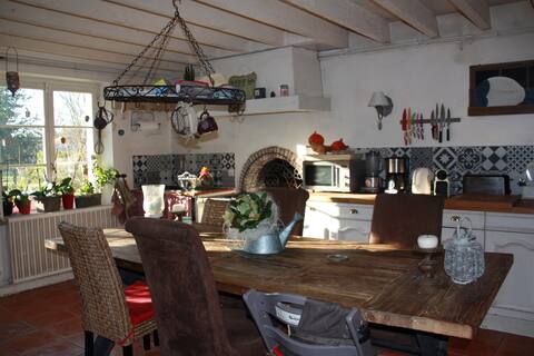 Beautiful farmhouse along the Loire by bike