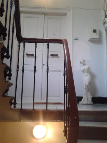 Historic apartment in Taksim square