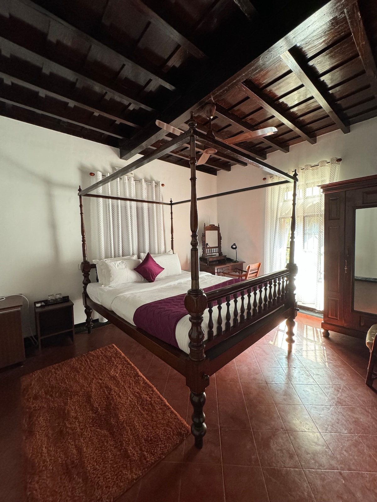 საძინებელი 1