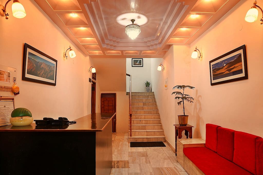Lobby / Reception