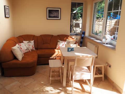 Popular Airbnb listing: Beachfront cottage in Brzeźno