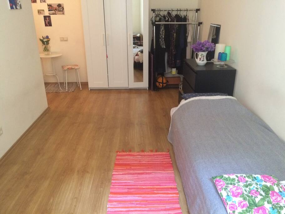 The main room with extra bed