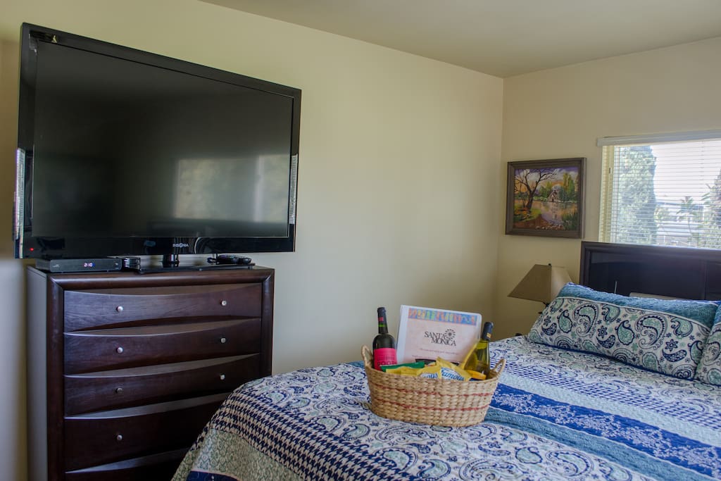 Full set of drawers and giant TV