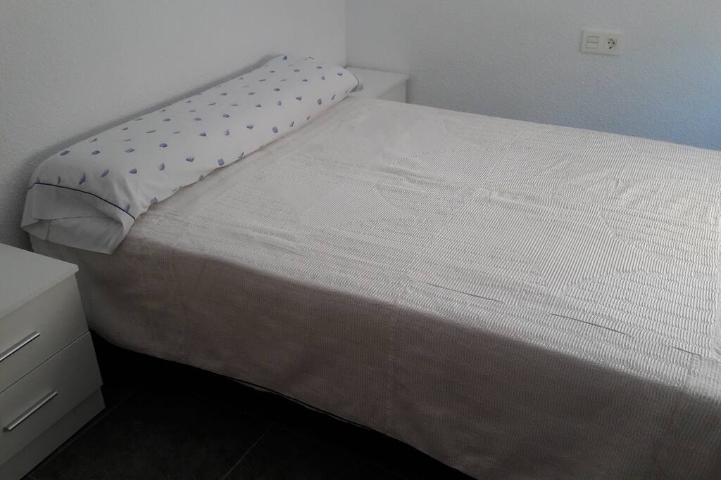 Habitación cama grande