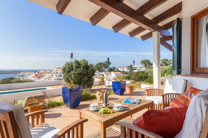 Costa Bomb – Chalet con vistas de ensueño gallery image 5