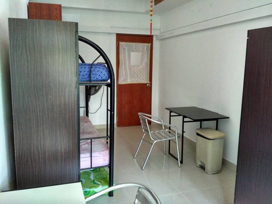 Angle facing entrance to room