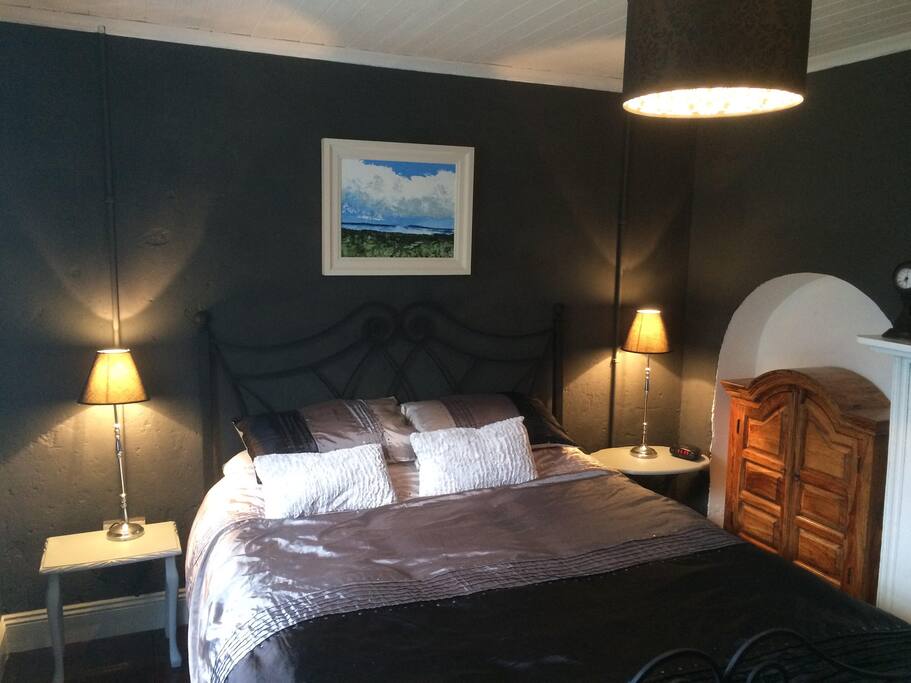King Bedroom