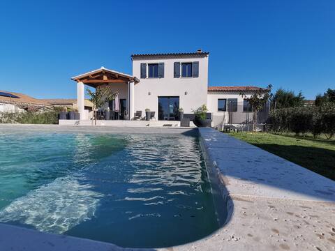 Large house with enclosed garden and pool