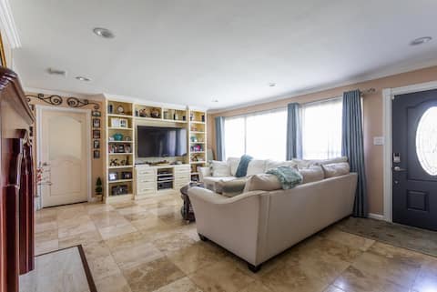 Private Master Bedroom Suite with Private Bathroom