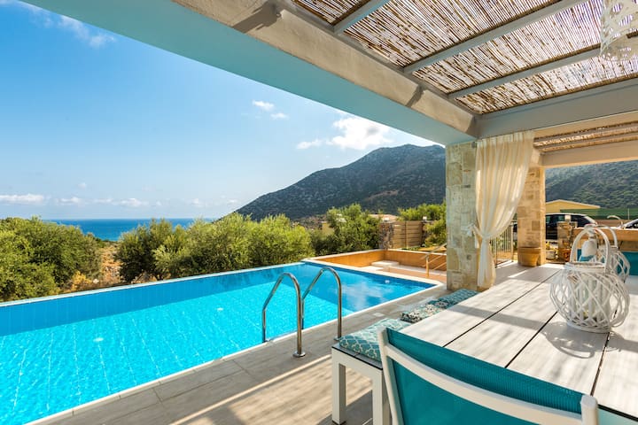 Sugar Villa, an exquisite summer retreat