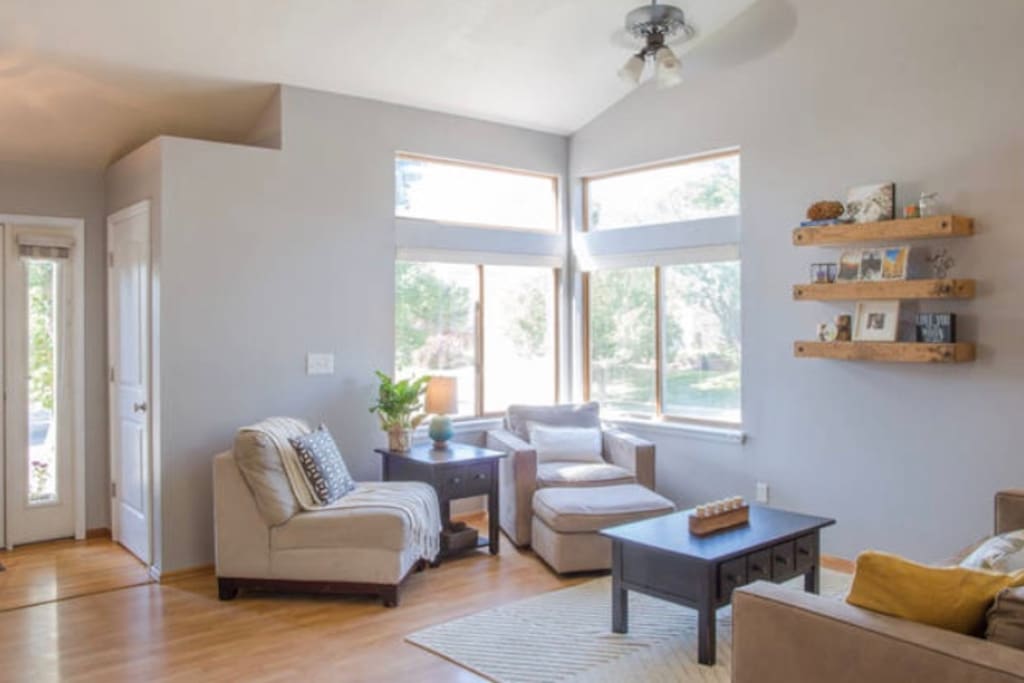 Front sitting room