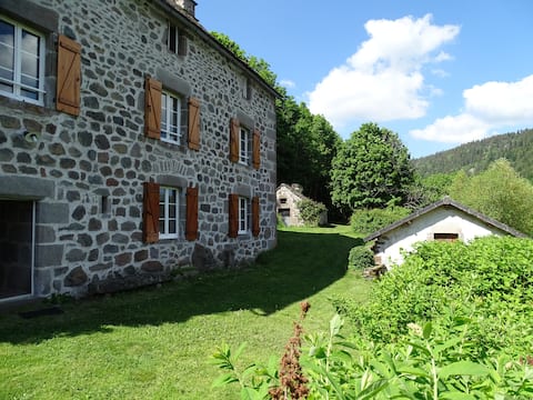 cresponnet cottage