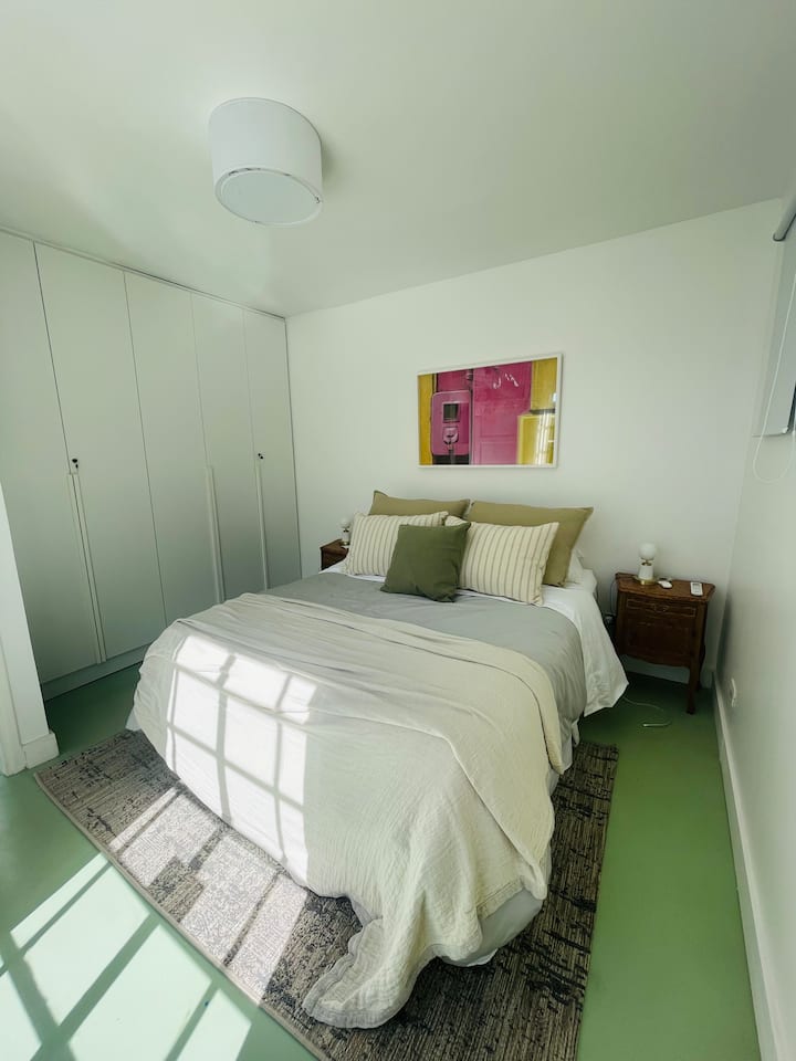 საძინებელი 1