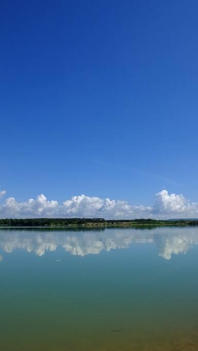 3 lakes for swimming are nearest about 3km away