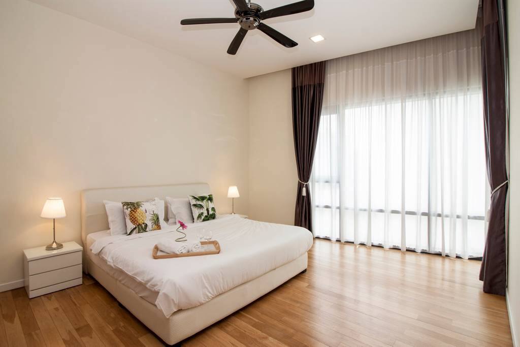 Giant master bedroom