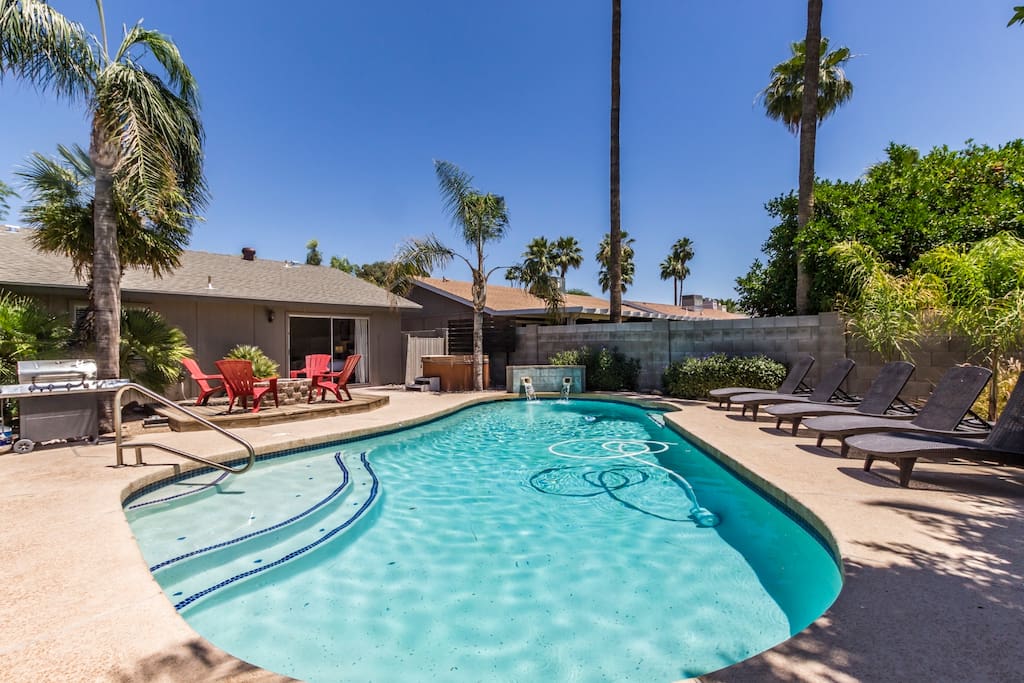 One of our largest heated pools, great for larger groups.
