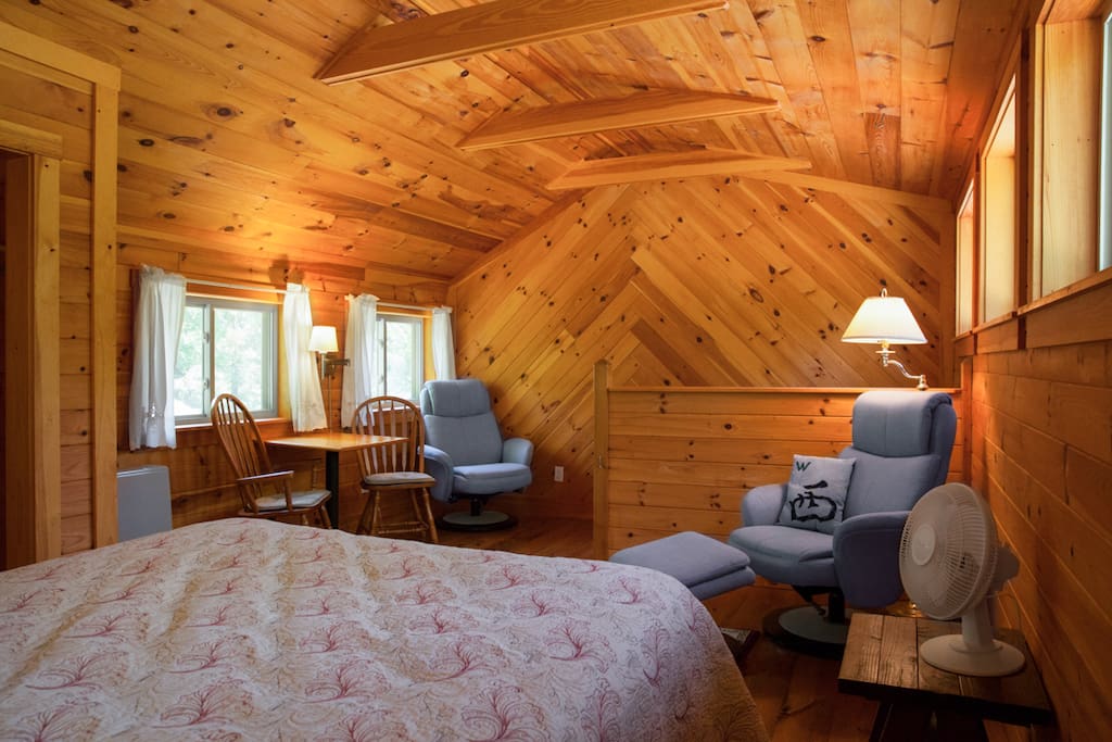 Opposite view in bedroom