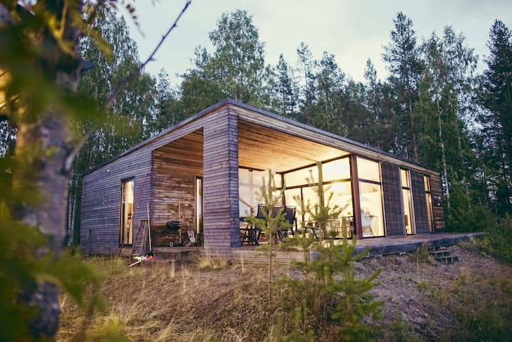Modern River House Midnight Sun Northern Light June 21 Chalet In Tallberg Sweden 3 Bedroom 1 Bathroom