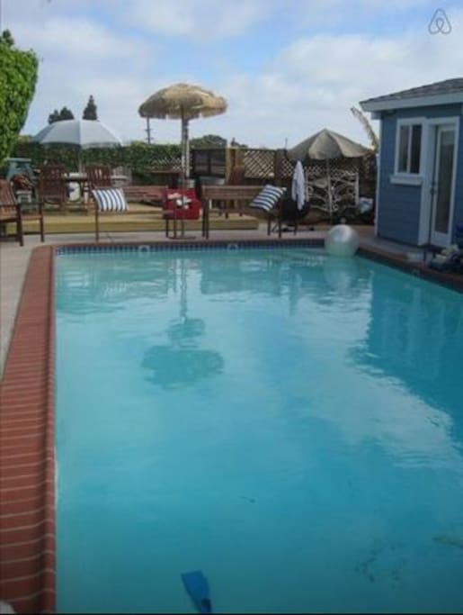 Pool.