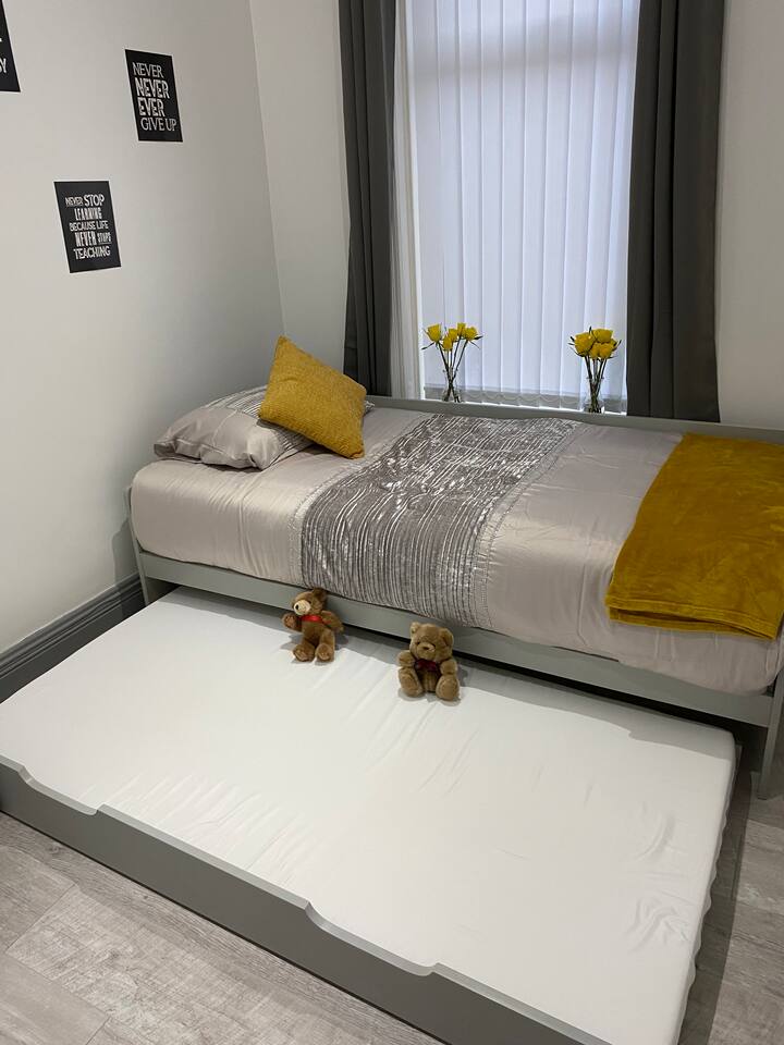 Spálňa 3 má rozkladaciu posteľ.