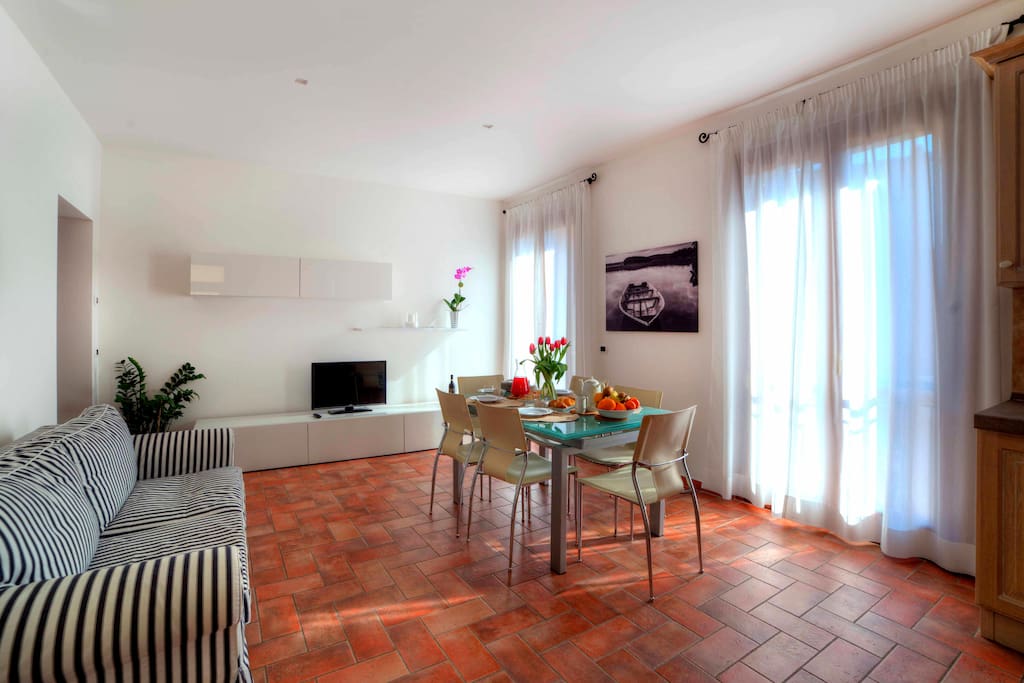 Soggiorno con divano letto