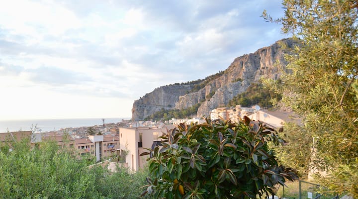 Villa Vittoria - Zaffiro (Town & Sea View) - Cefalù