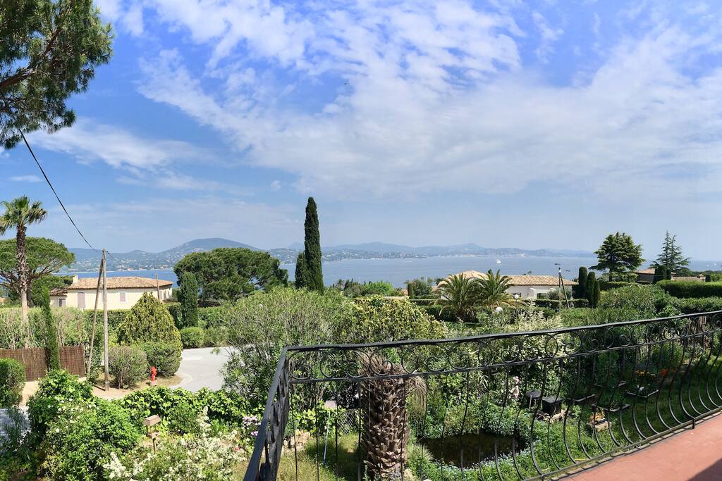 Grande terrasse / Large terrace