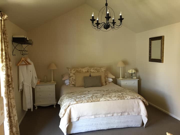 Napier & Holiday Rentals Hawke's Bay, New Zealand Airbnb