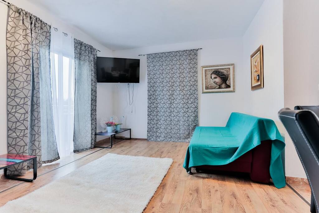 Living room, Surface: 25 m²