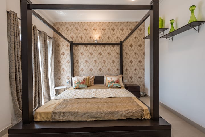 Chumba kikubwa cha kulala 