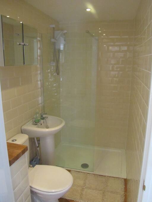 Ensuite