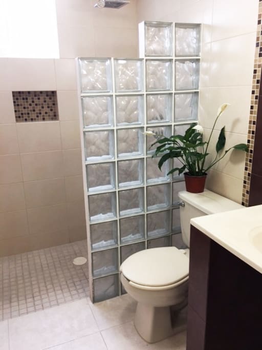 New and clean Bathroom