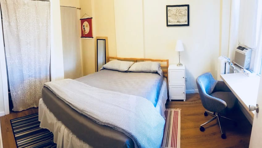 Clean Private Room near Harvard square