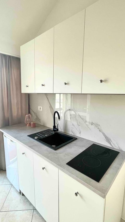 Successful Airbnb property: Studio near the sea in Grad Poreč