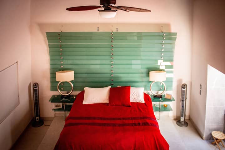 غرفة النوم الرئيسية