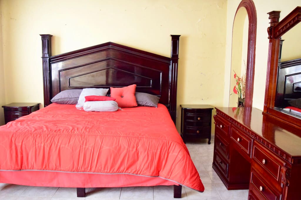 Habitación con cama king size