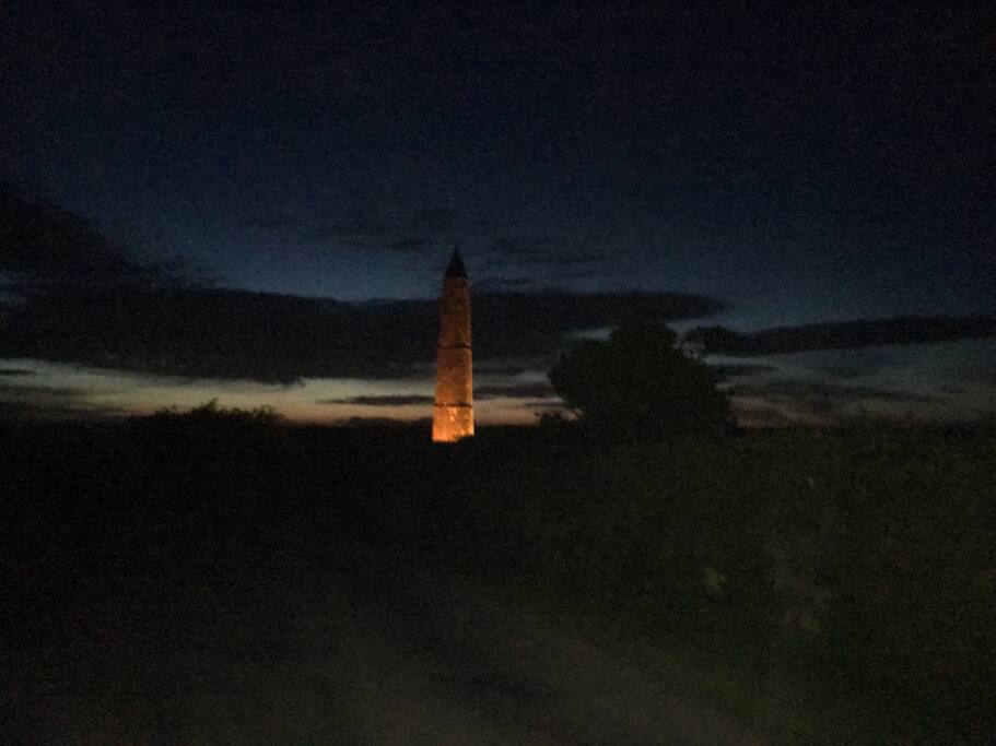 Ardmore round tower at night