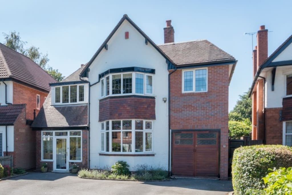 Lovely family home in quiet road with plenty of off road parking