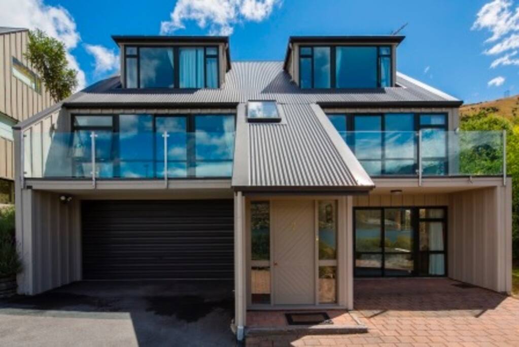 Private entrance - sliding door on the ground floor.