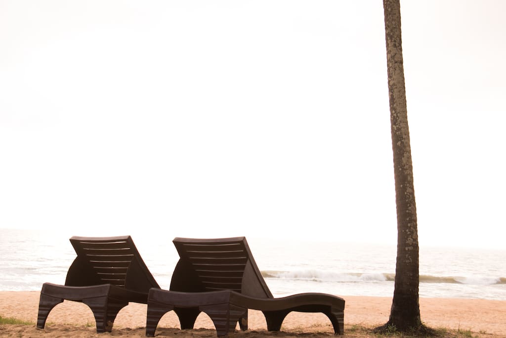 Easy Chairs on the Beach for a Relaxed Time