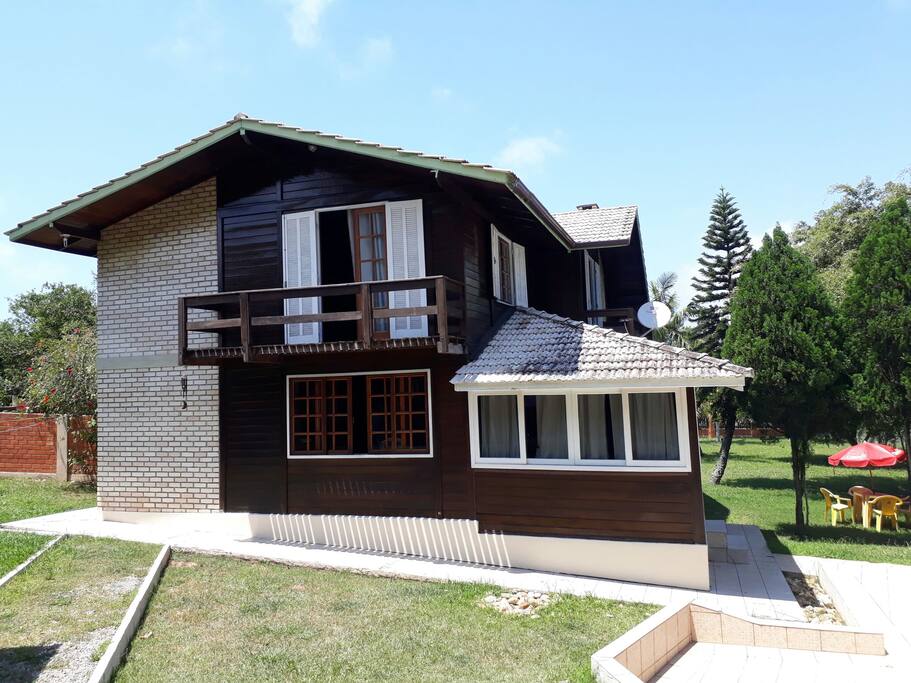 Lateral da casa